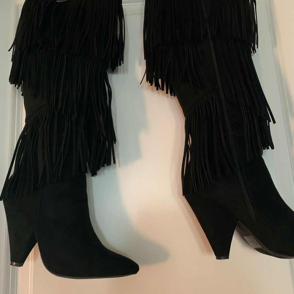 Venus Black Fringe Boot